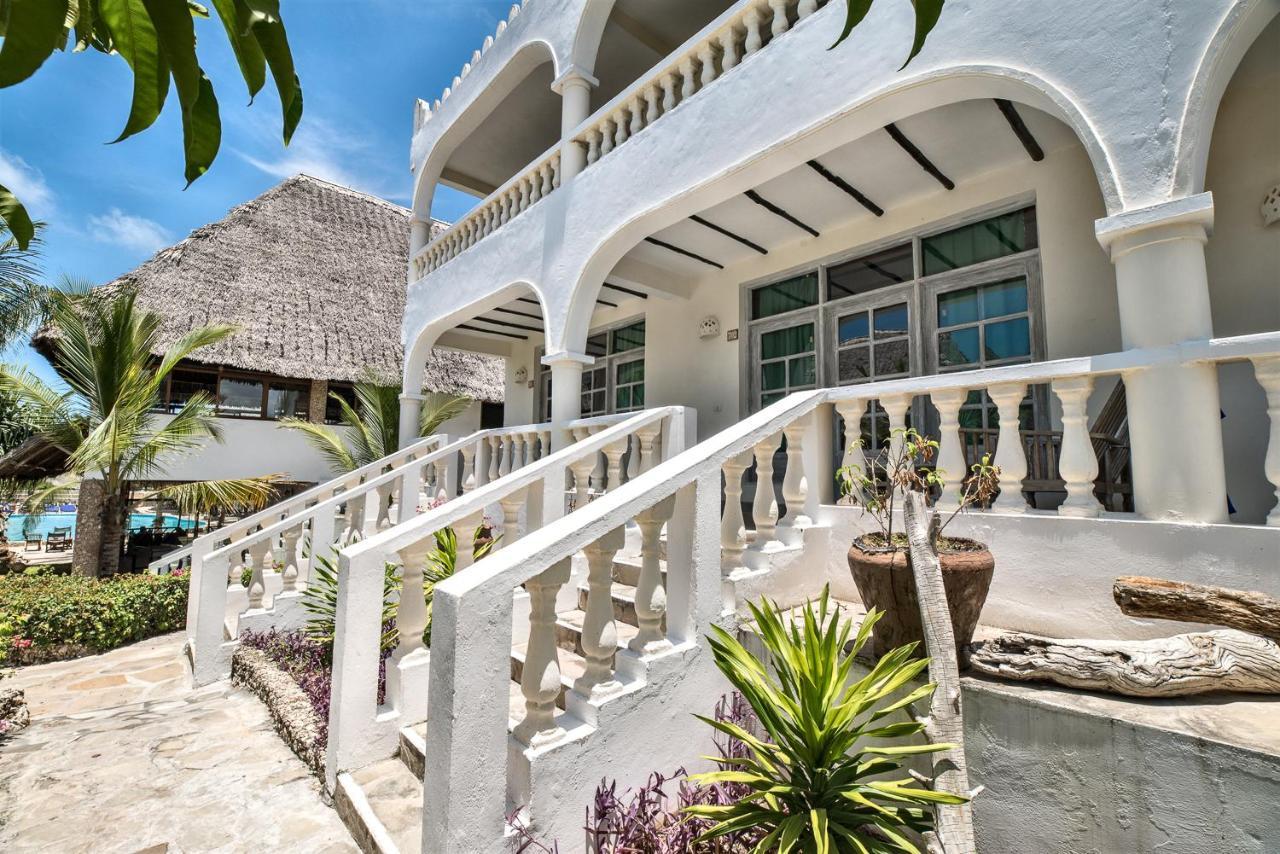 וואטאמו Jacaranda Beach Resort מראה חיצוני תמונה