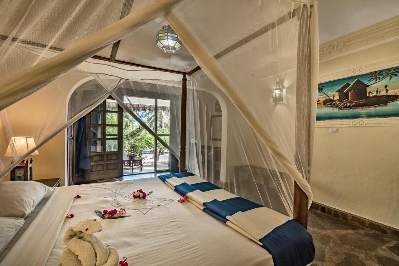 וואטאמו Jacaranda Beach Resort מראה חיצוני תמונה