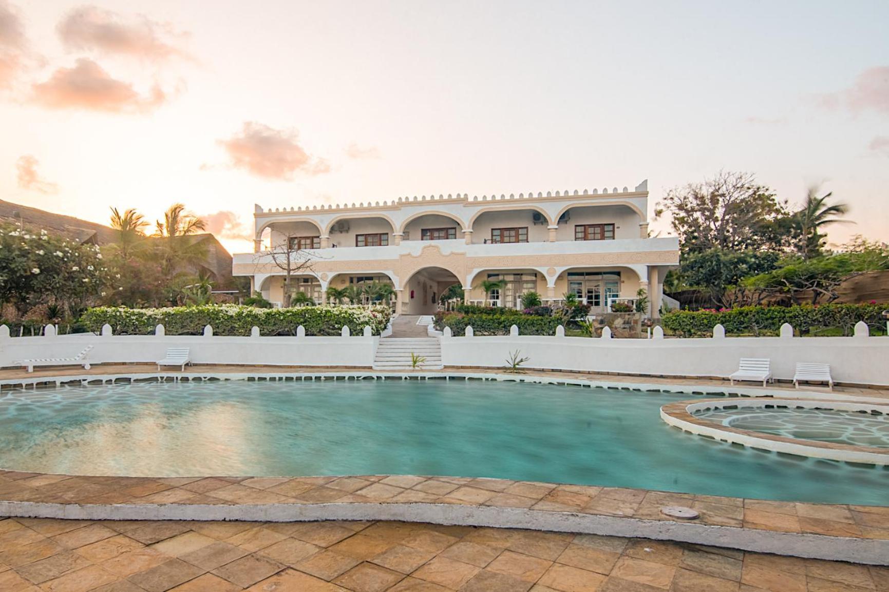 וואטאמו Jacaranda Beach Resort מראה חיצוני תמונה
